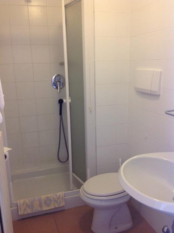 Albergo Giardinetto Bellagio Værelse billede